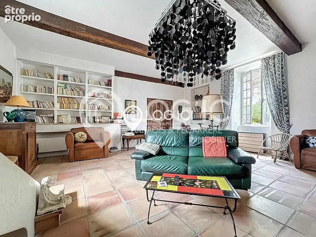 Propriété d'exception avec maison et dépendances - photo 8