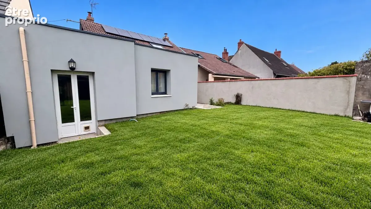 Maison 5 pièces 132 m² à vendre à Orleans (45000) - photo 1
