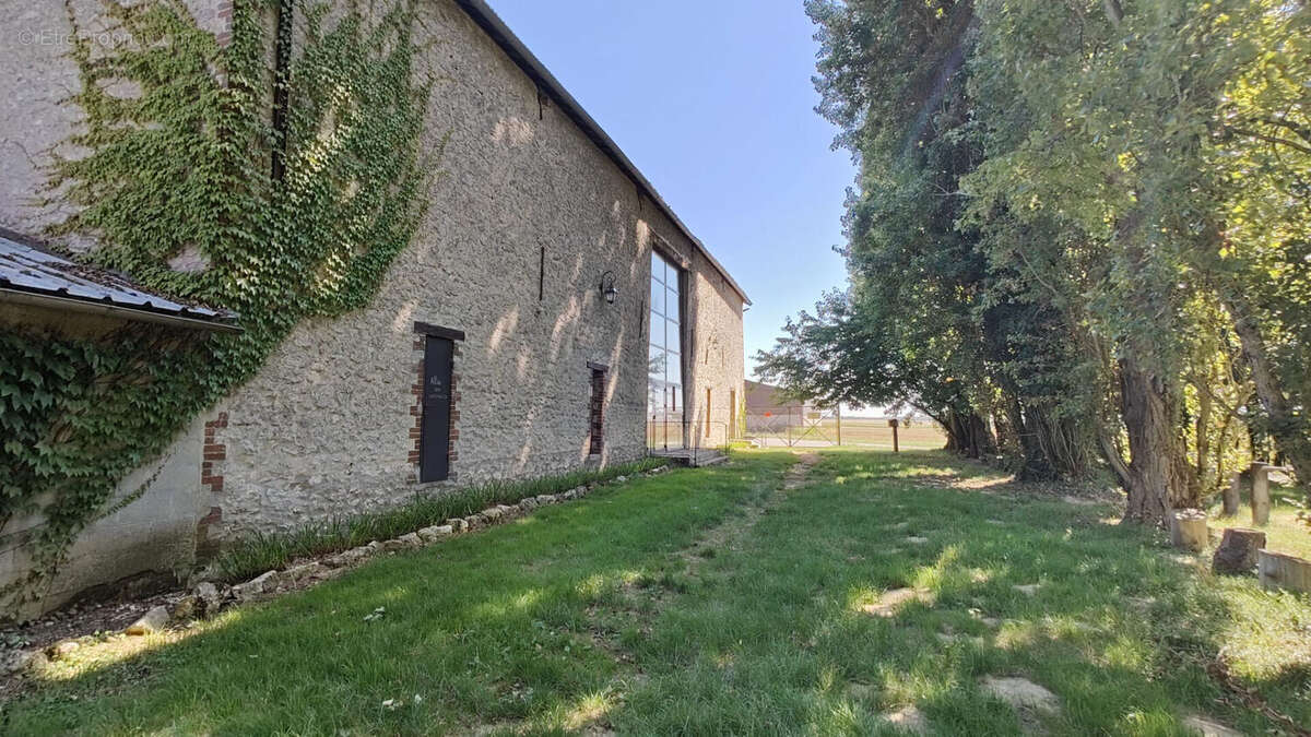 Ferme pédagogique 3 Hectares avec habitation et infrastructures - photo 15