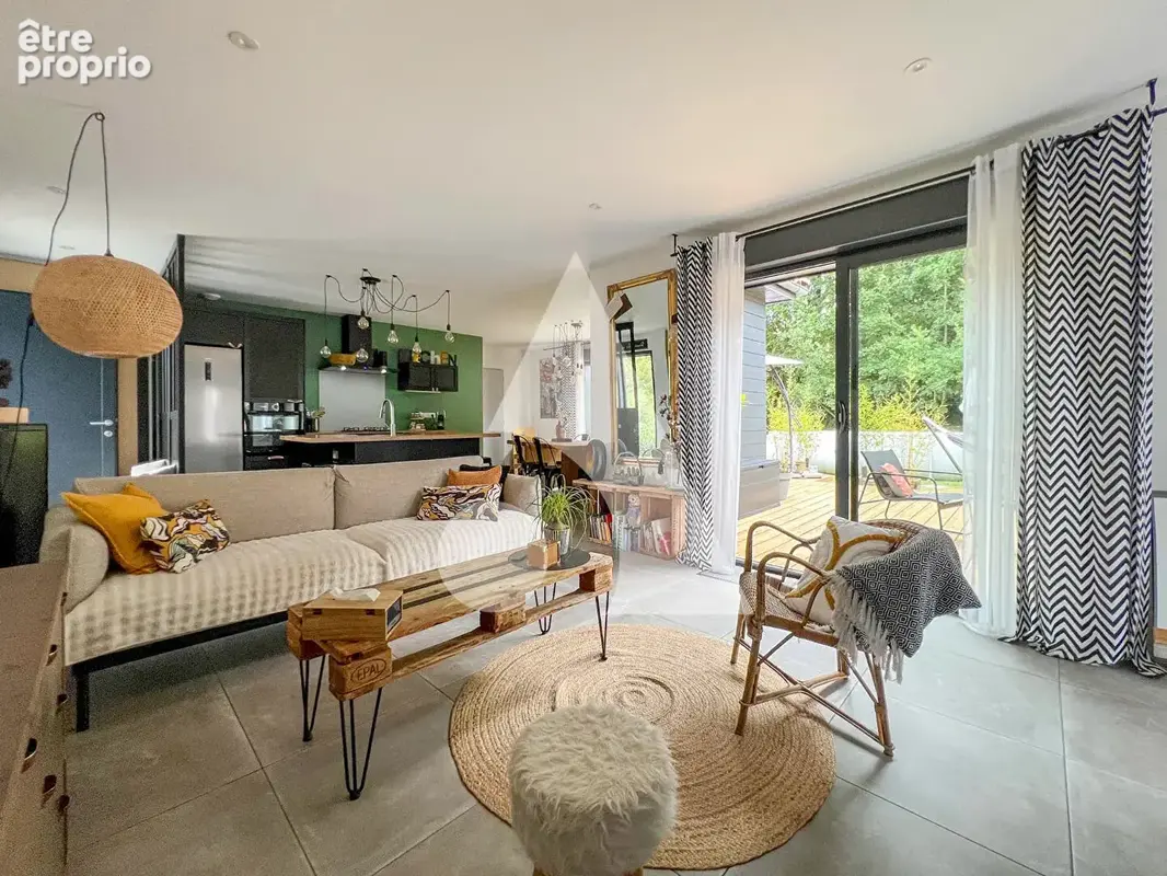 Maison ossature bois de 2022, 169 m², 6 chambres, à l'orée d'un bois - photo 2