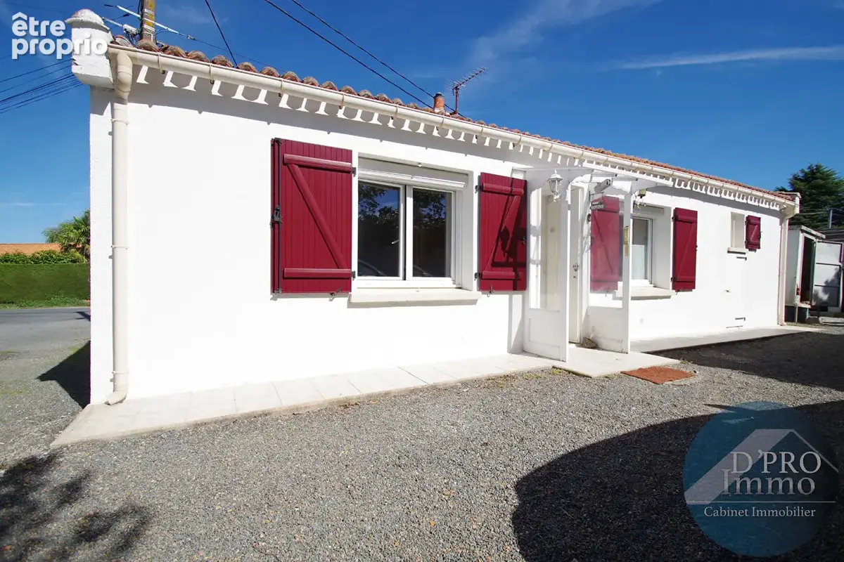 Maison à LE LOROUX-BOTTEREAU