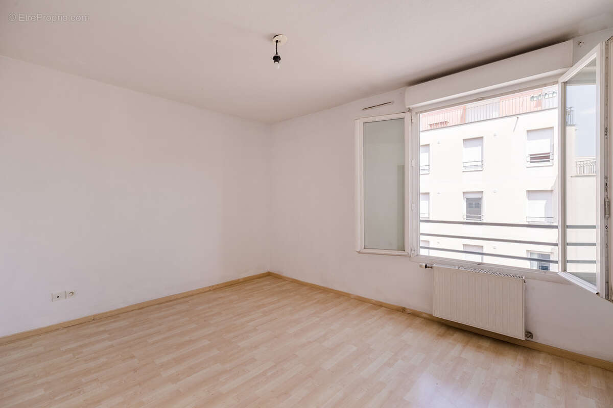 Opportunité : Bel Appartement T3 Coeur de ville - photo 7