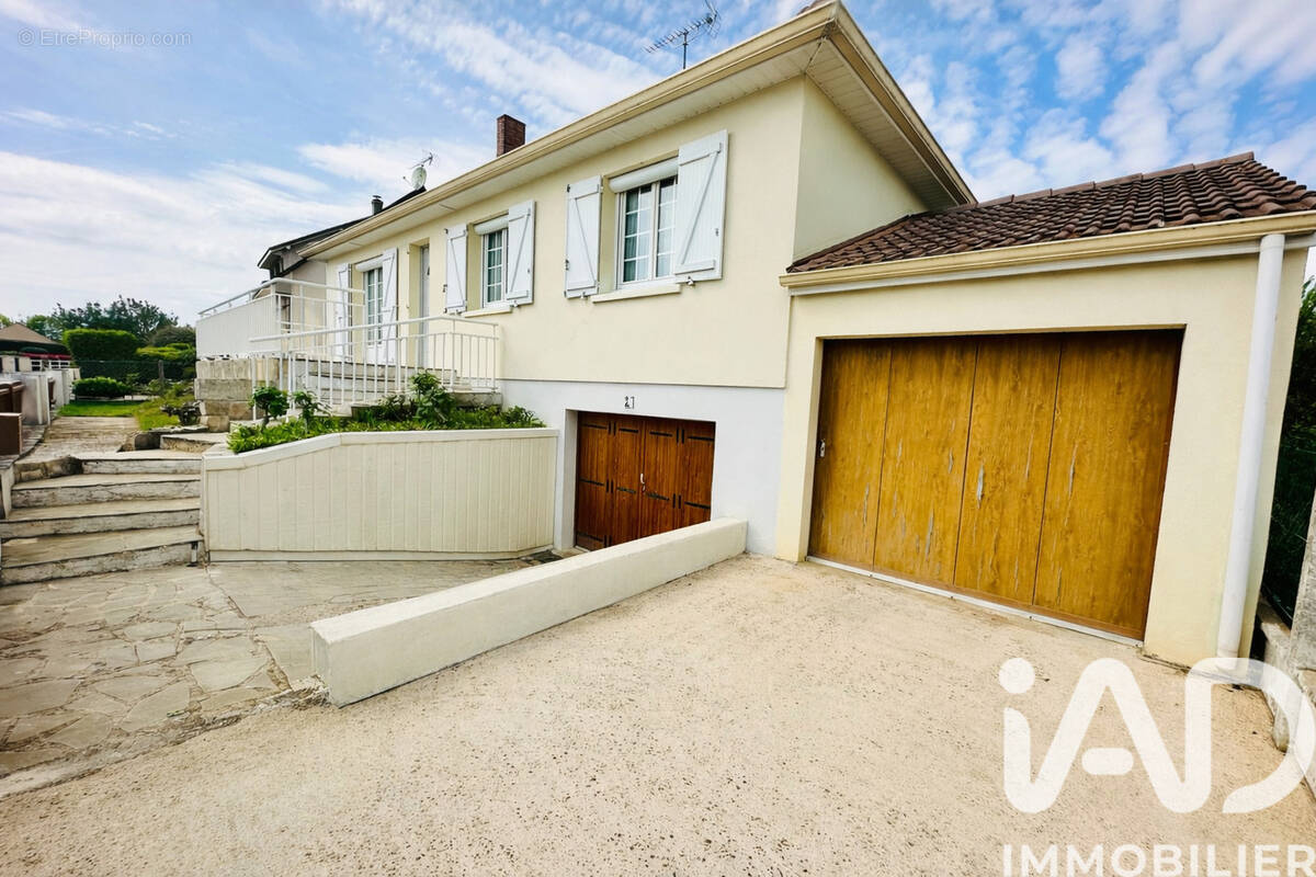 Photo 1 - Maison à LUCE