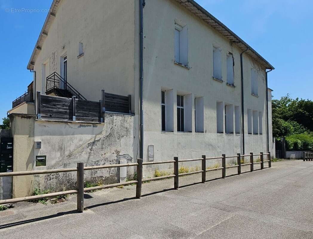 Appartement à LES ABRETS