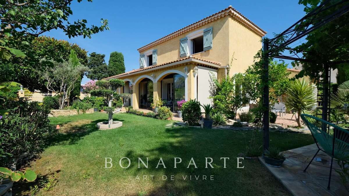 Maison à SAUVIAN
