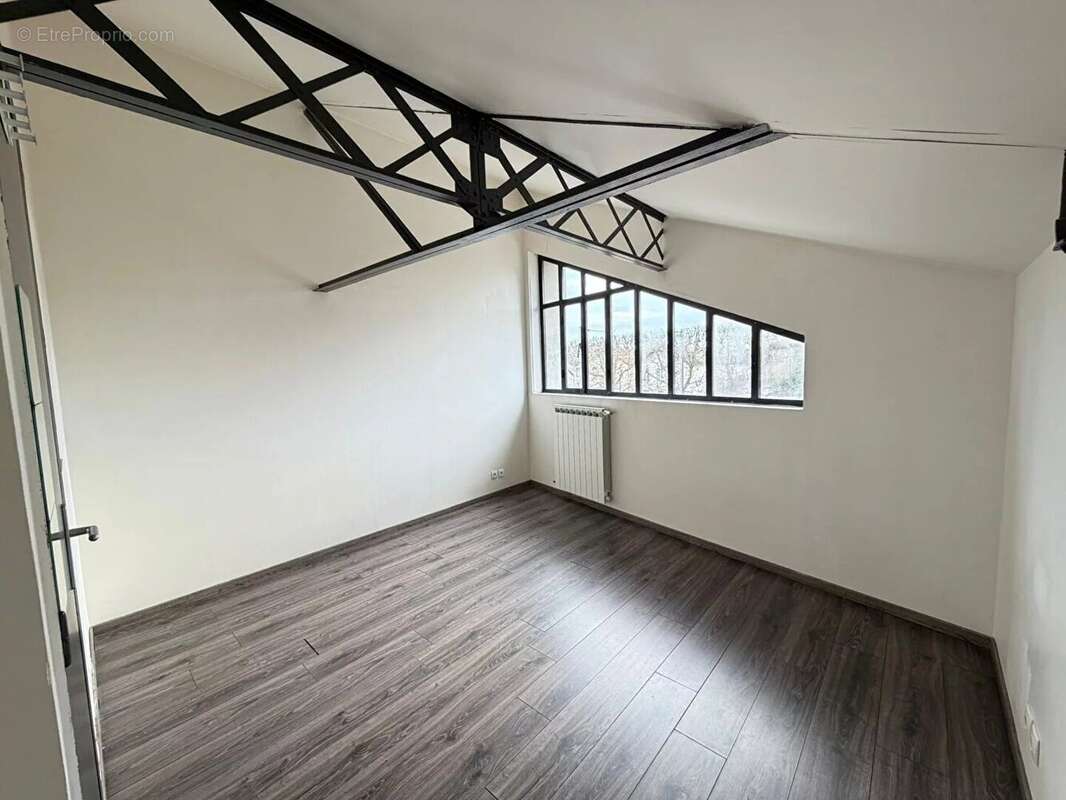 Appartement Argenteuil 5 pièce(s) 184.76 m2 - photo 2