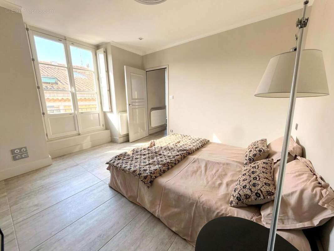   - Appartement à AUBENAS