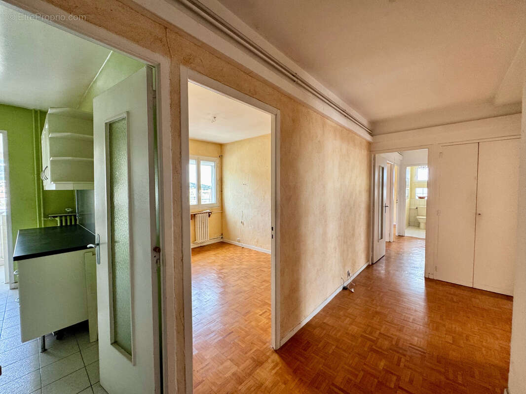 Appartement à TOULON