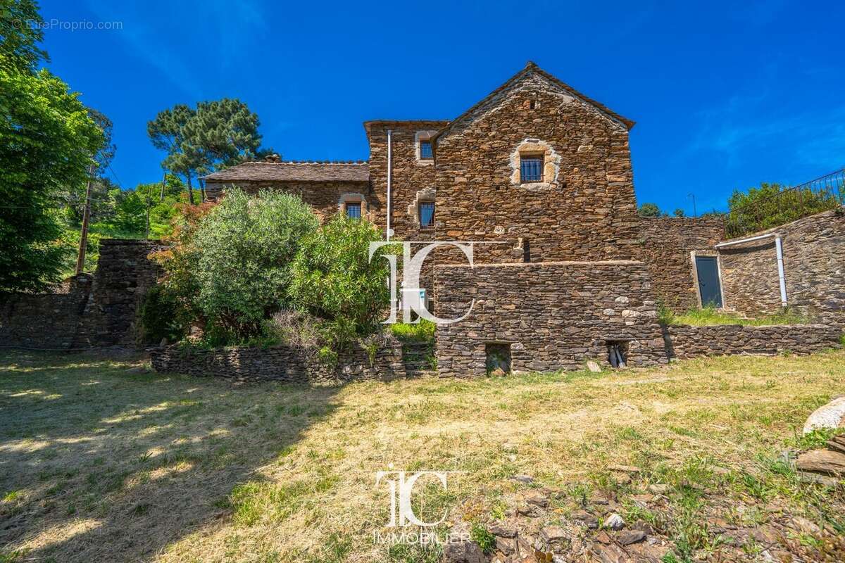 Mas ancien du xviiieme siècle 108m² habitables 4 chambres terrain de 3 173 m² piscine - photo 21