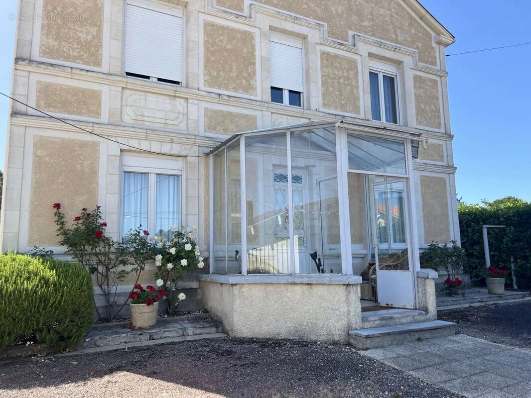 Maison à CASTELJALOUX