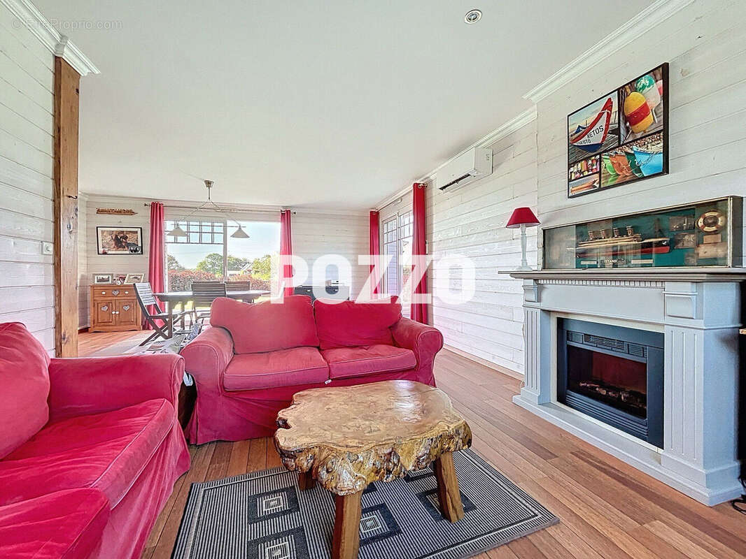 Maison à SAINT-PLANCHERS