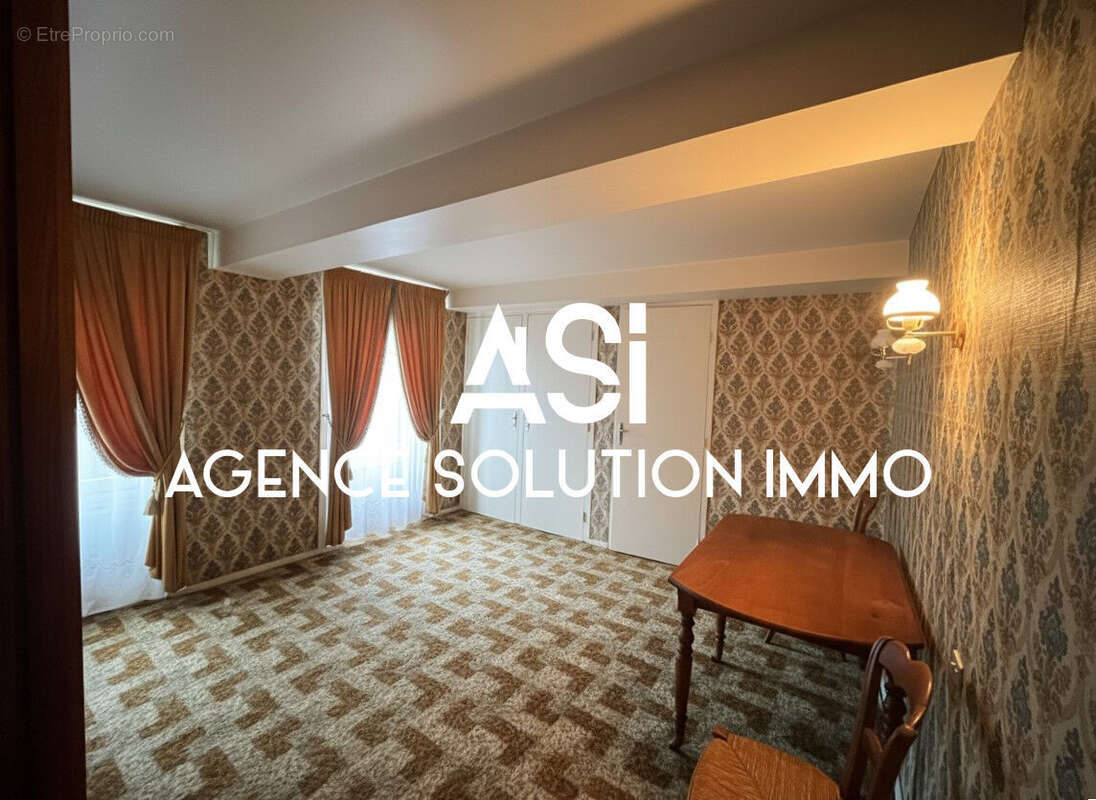 Maison à LIGNIERES-ORGERES