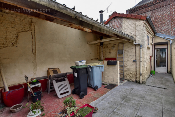 Maison à VIGNACOURT