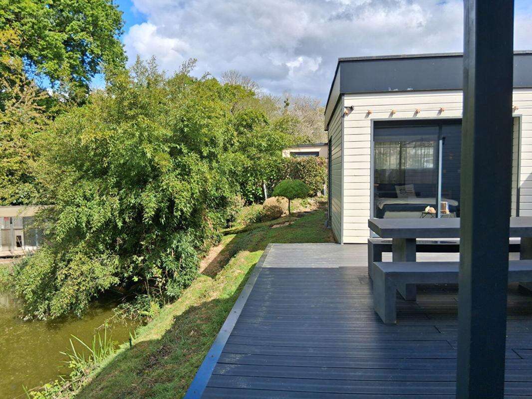 Maison à SAINT-PIERRE-DE-PLESGUEN