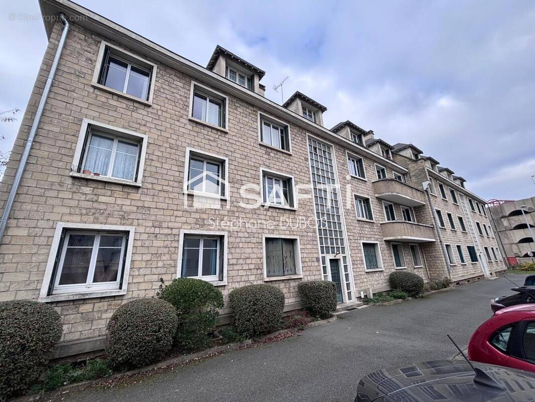 Photo 1 - Appartement à POISSY