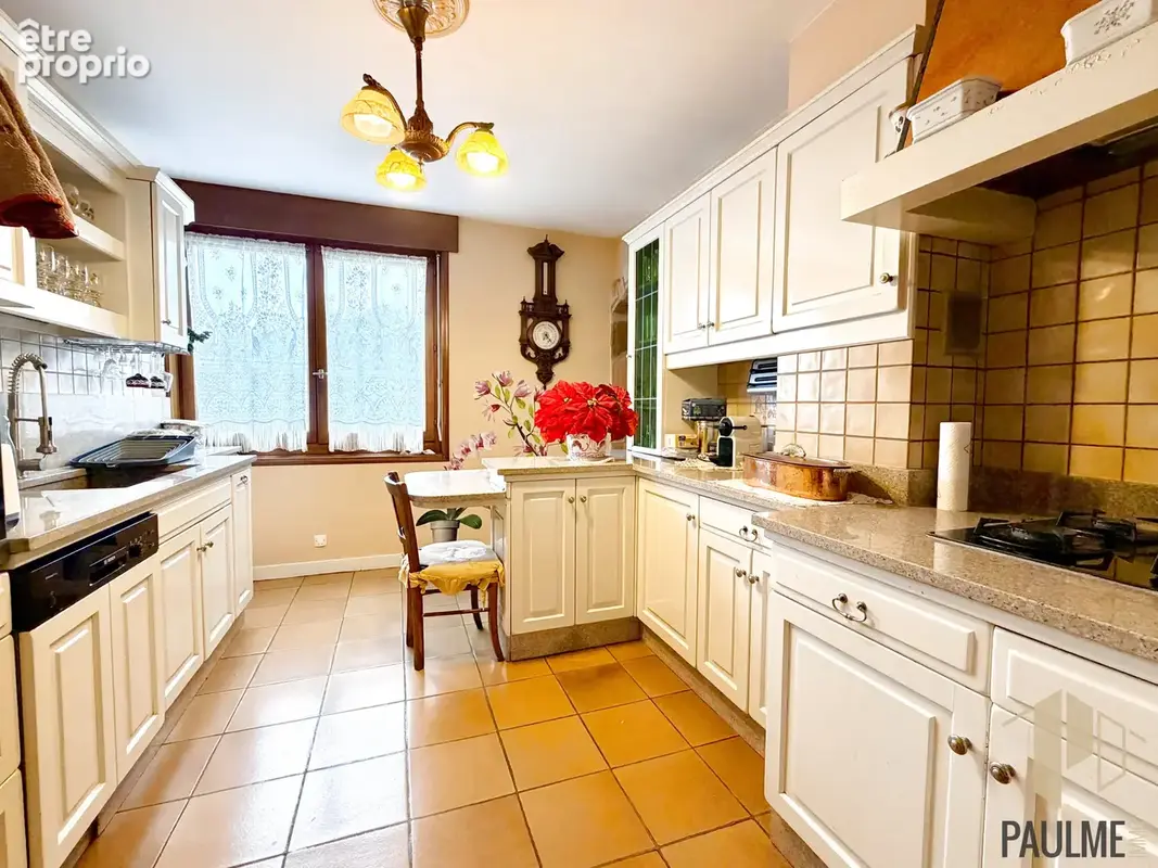 Maison à CESSY