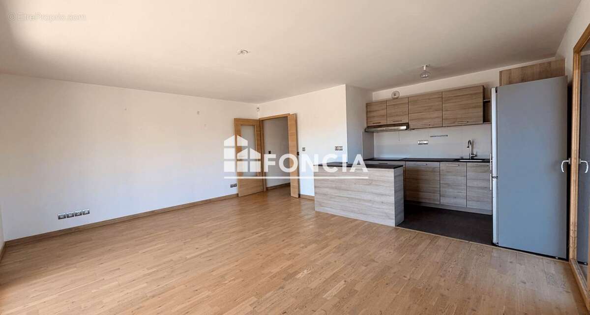 Appartement à DIVONNE-LES-BAINS