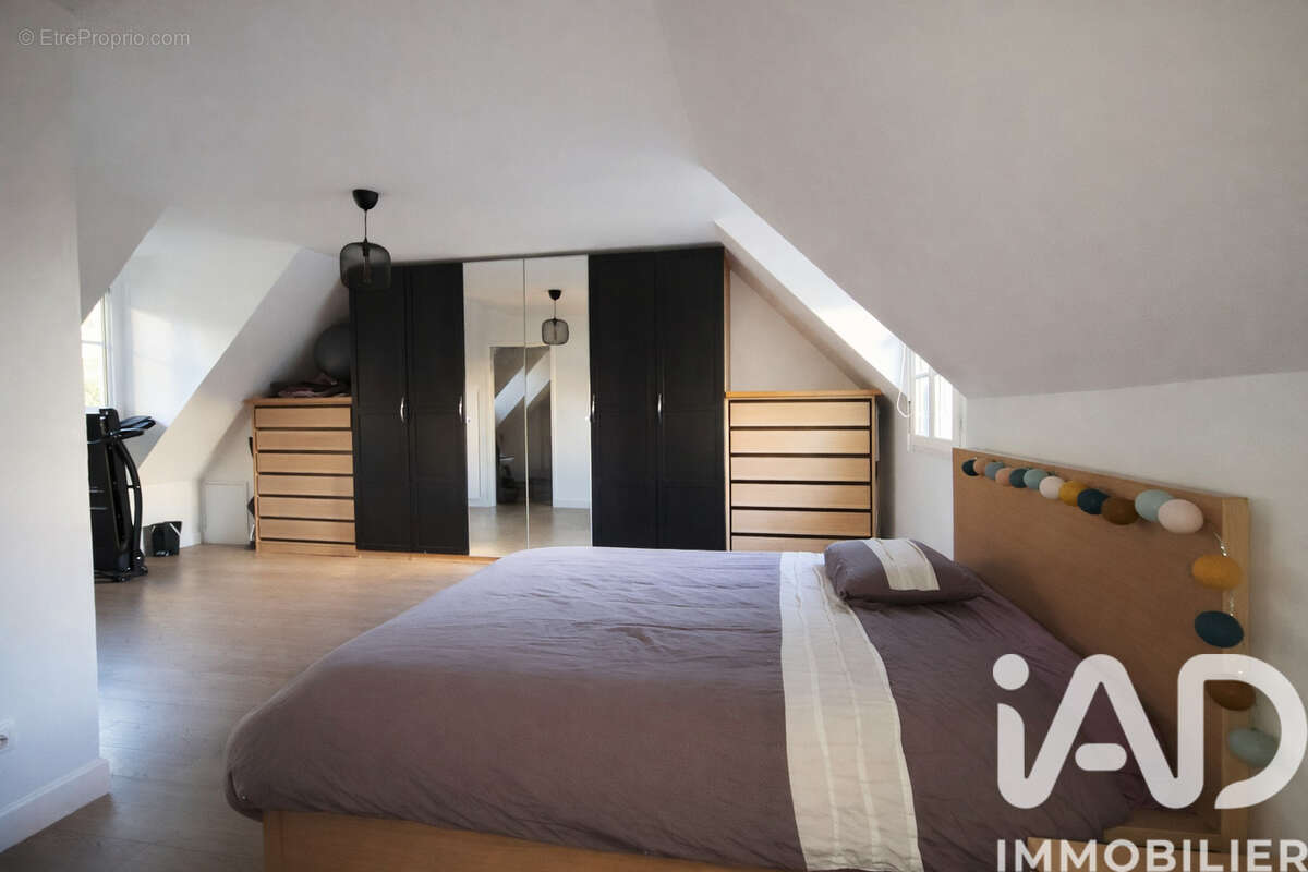 Photo 7 - Appartement à L'ISLE-ADAM