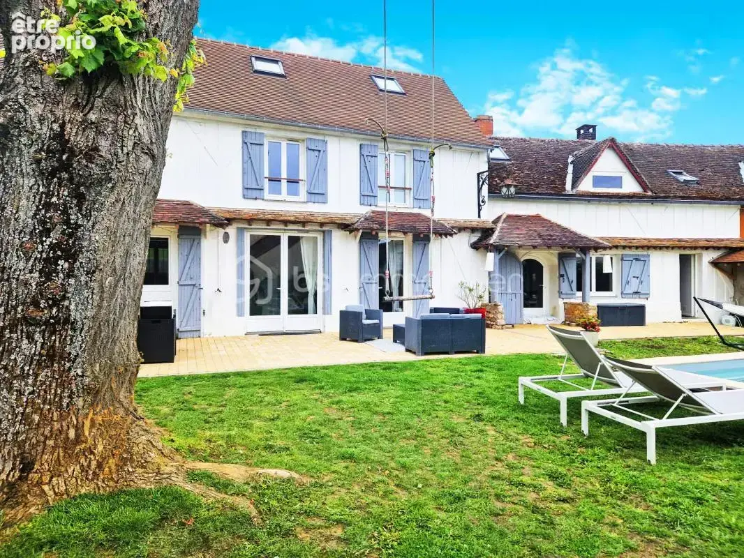 Magnifique longère rénovée avec jardin et piscine ! - photo 2
