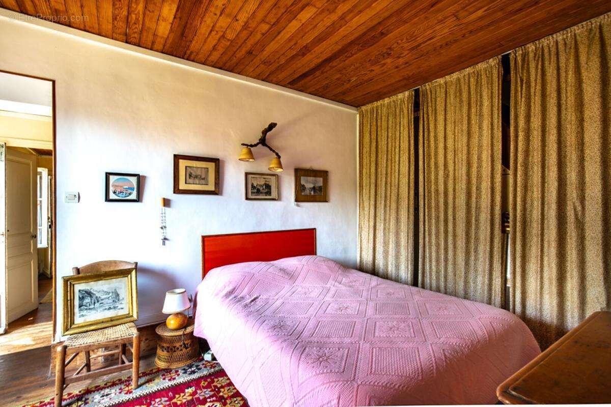 Exclusivité Propriétés-Privées - Maison pleine de charme, dans un cadre exceptionnel - photo 8