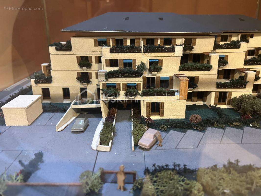 Appartement à LIVRY-GARGAN