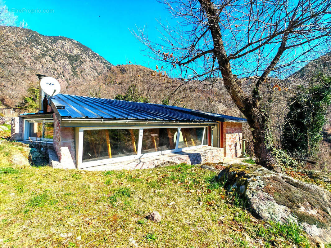 Photo 1 - Maison à BELVEDERE