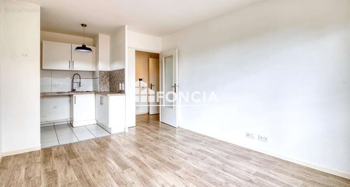Appartement à ERAGNY