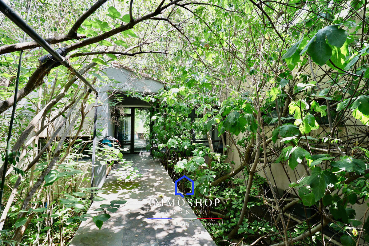 Maison à MARSEILLE-13E