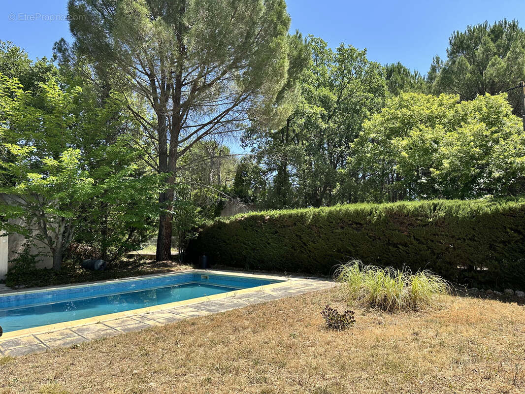 Maison à SAINT-MAXIMIN-LA-SAINTE-BAUME