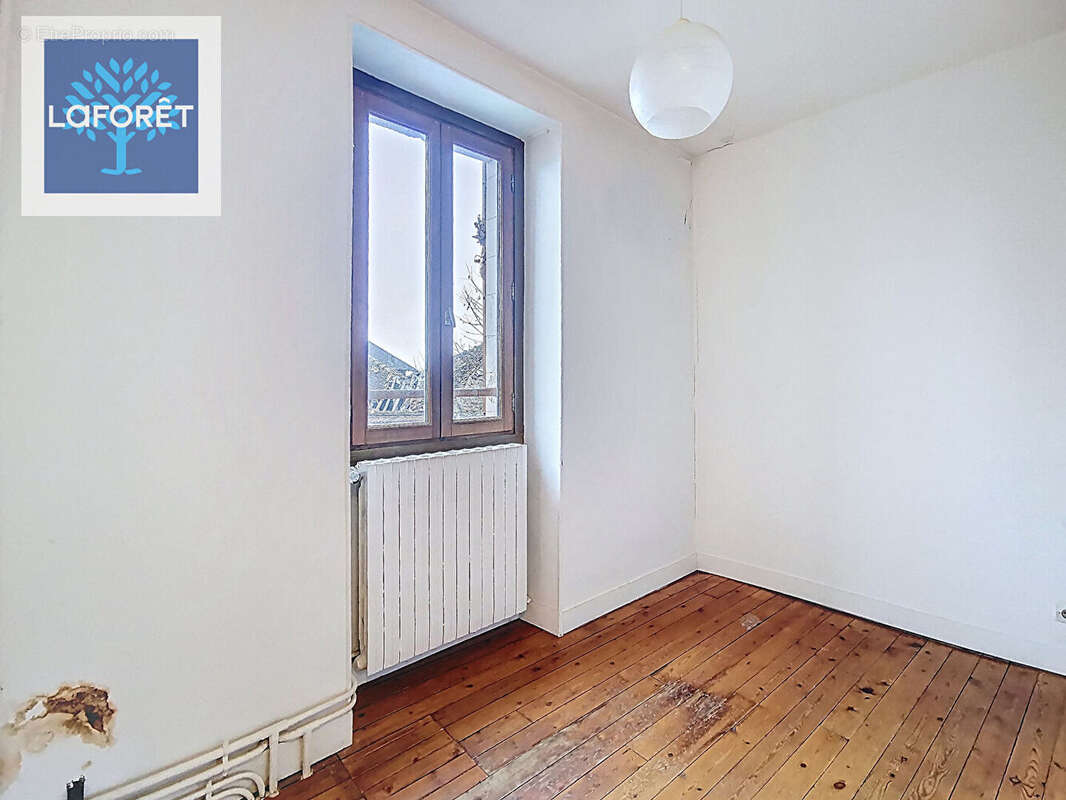 Maison à CHAMPAGNE-SUR-OISE