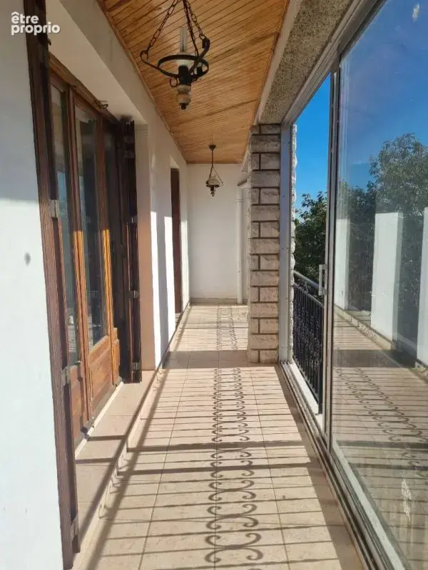 Saint Sauveur en Rue 42220 maison familiale sur sous-sol complet 103.61m² habitables 4 chambres sur 1568m² de terrain - photo 6