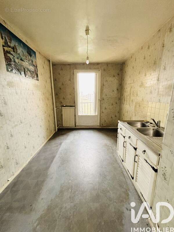 Photo 6 - Appartement à COMPIEGNE