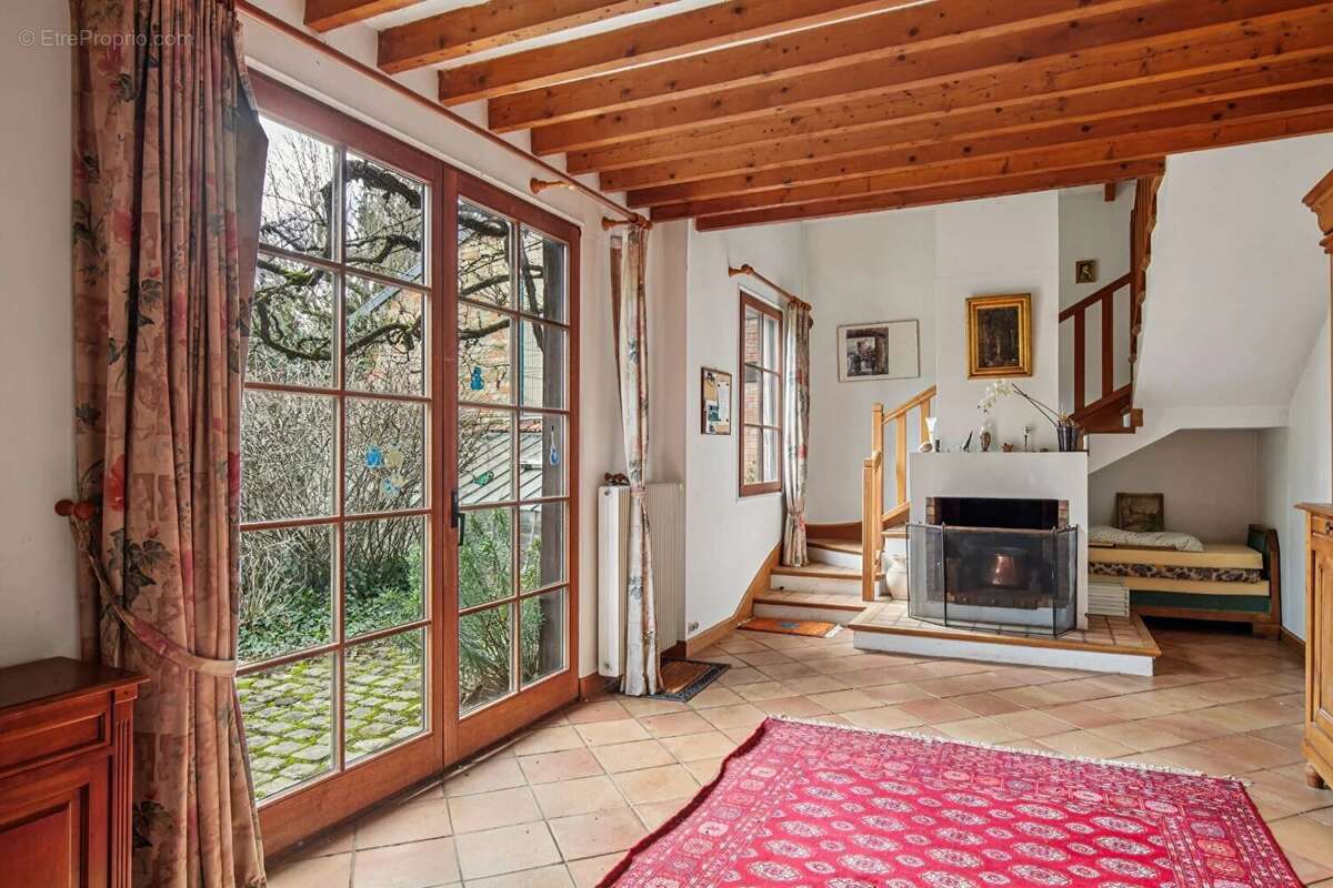 Maison à LE VESINET