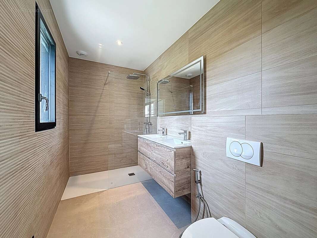 Maison 163 m² à Trouville-Sur-Mer  - photo 8