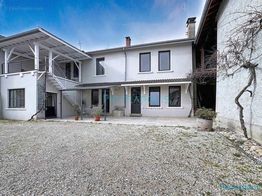 Maison à BEYNOST