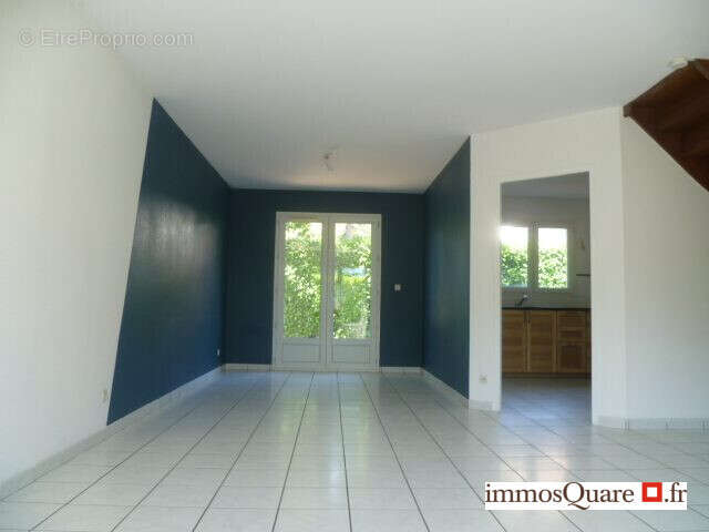 Maison 97 m² à Voreppe  - photo 2