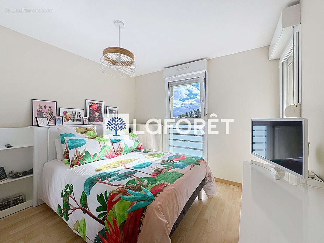 Appartement à VIEUX-CHARMONT