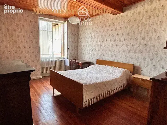 Grand corps de ferme avec 2 logements et dépendances - photo 9