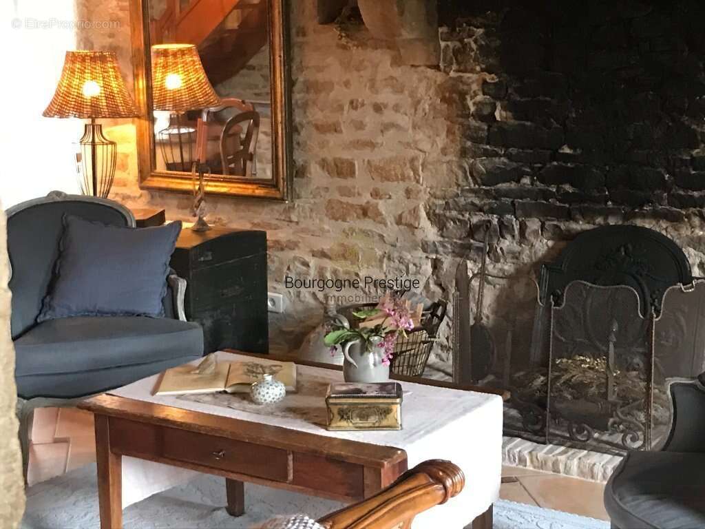 Maison à TOURNUS