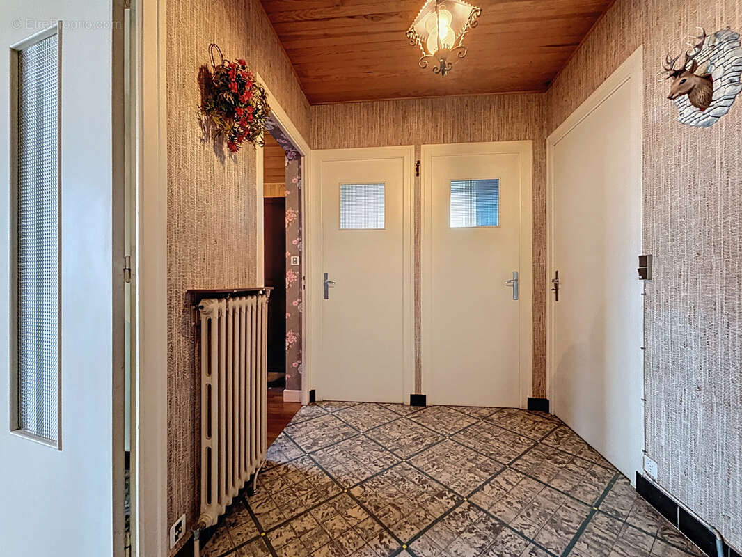 Appartement à AIX-LES-BAINS