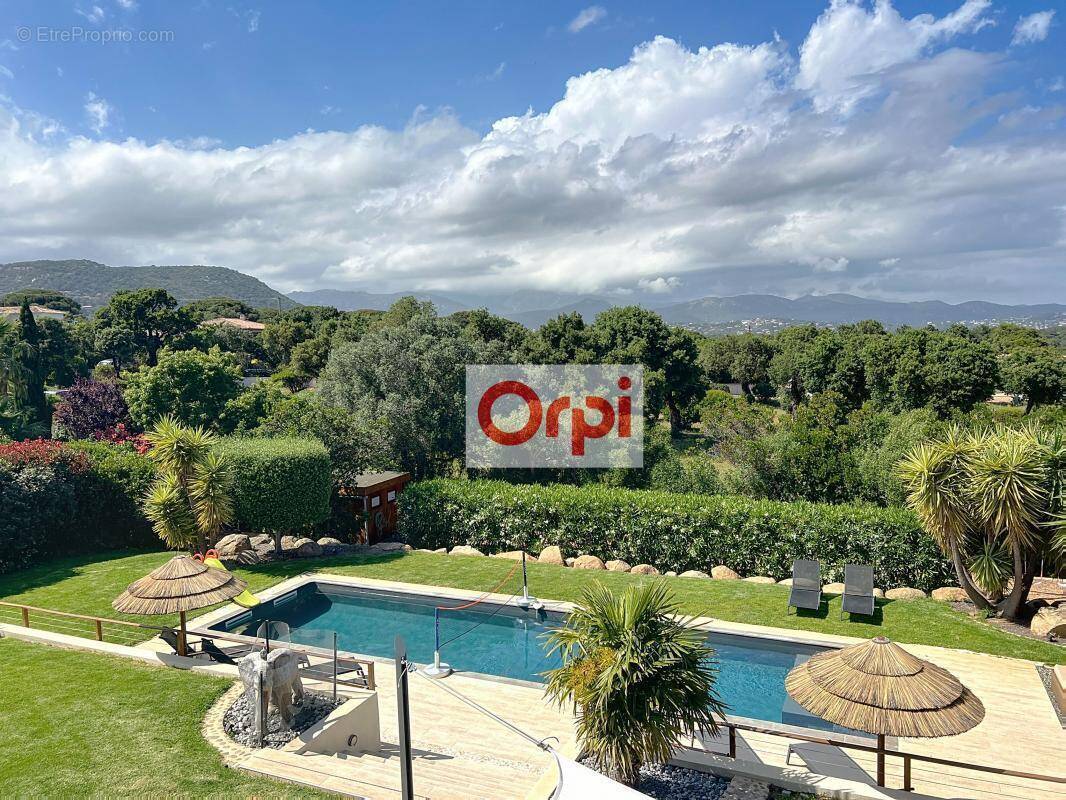 Maison à PORTO-VECCHIO