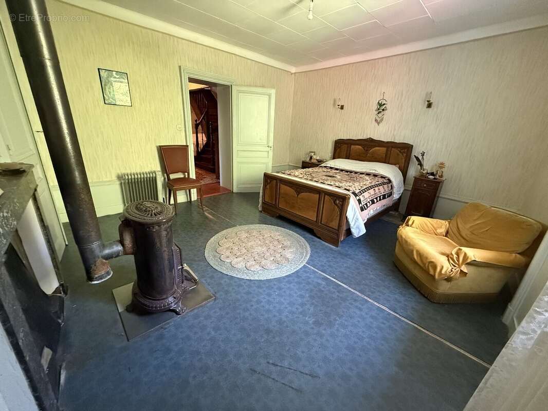 Maison à BOYEUX-SAINT-JEROME