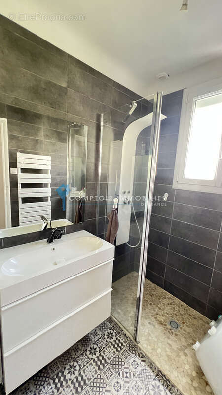 Maison 4 chambres ss sol terrain 524m2 - photo 11
