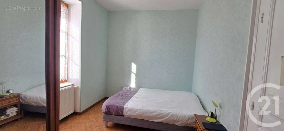 Maison à LE CREUSOT