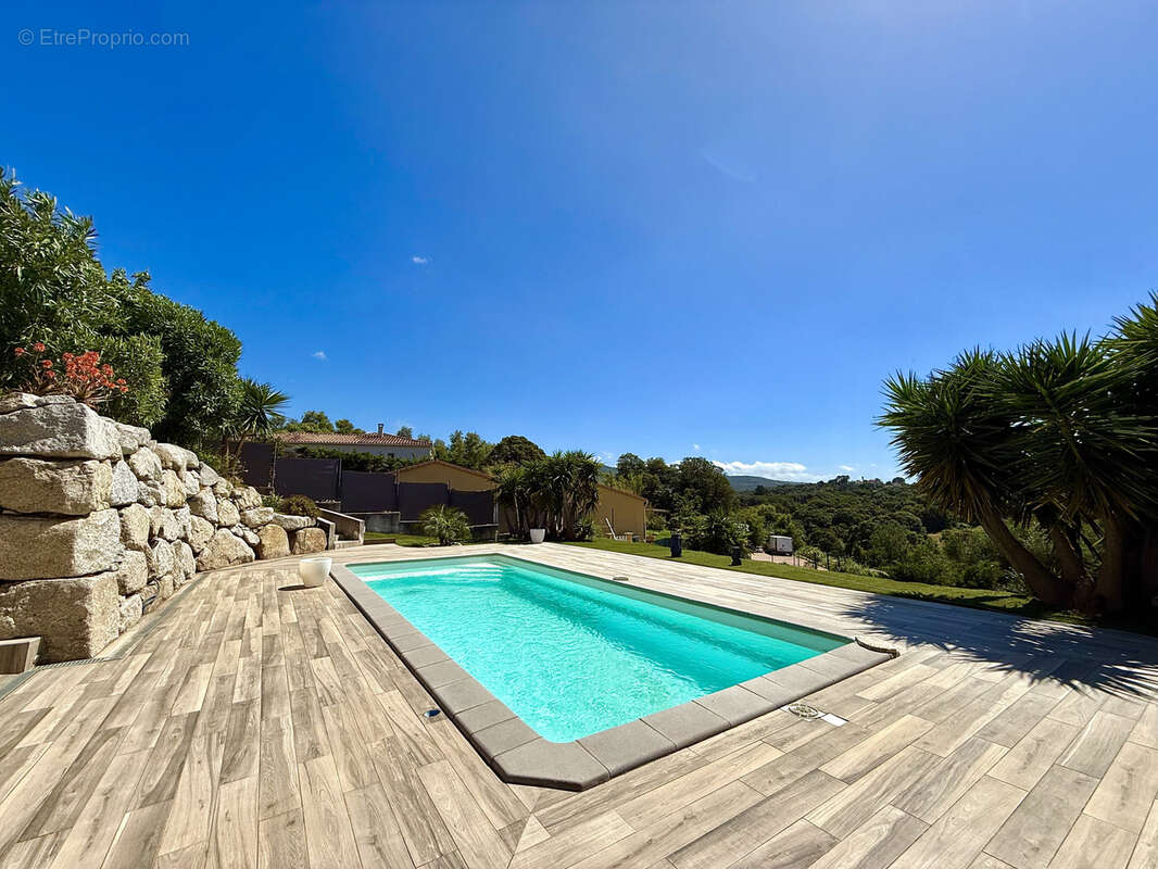 Maison à BASTELICACCIA