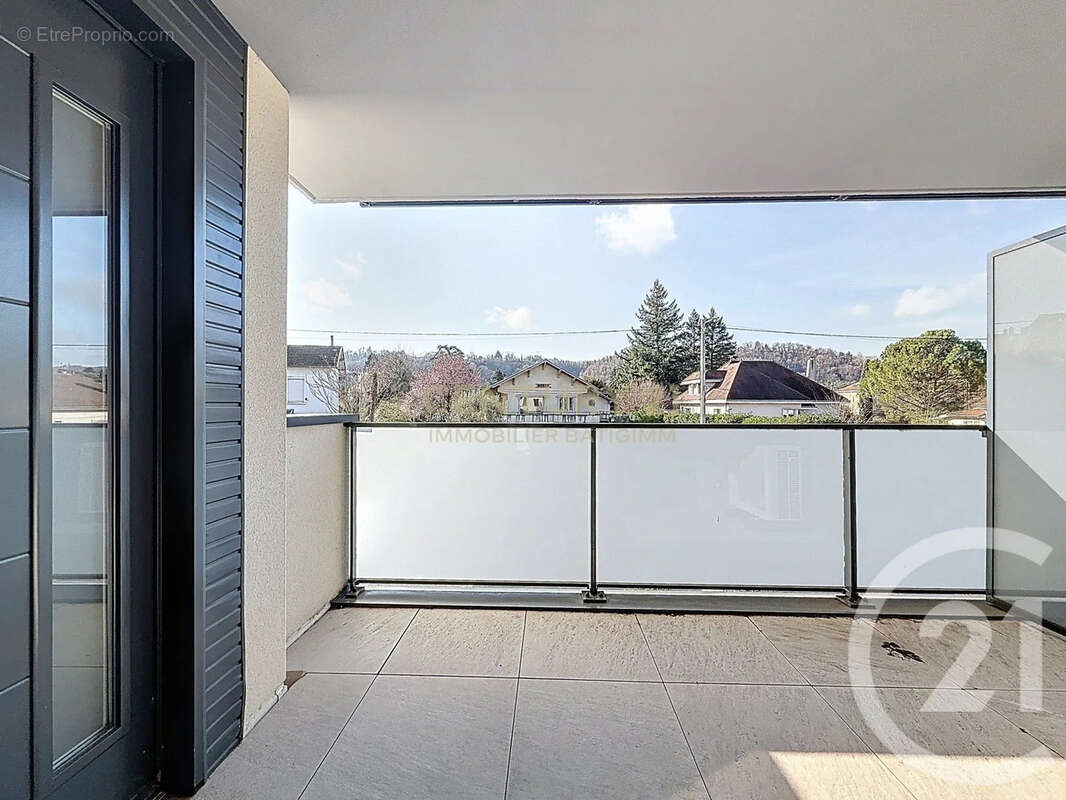 Appartement à BOURGOIN-JALLIEU