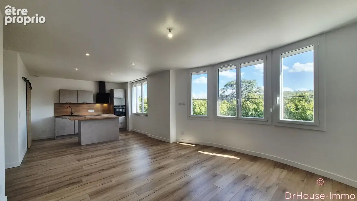 Appartement 5 pièces 82 m² à vendre à Aubiere (63170) - photo 4