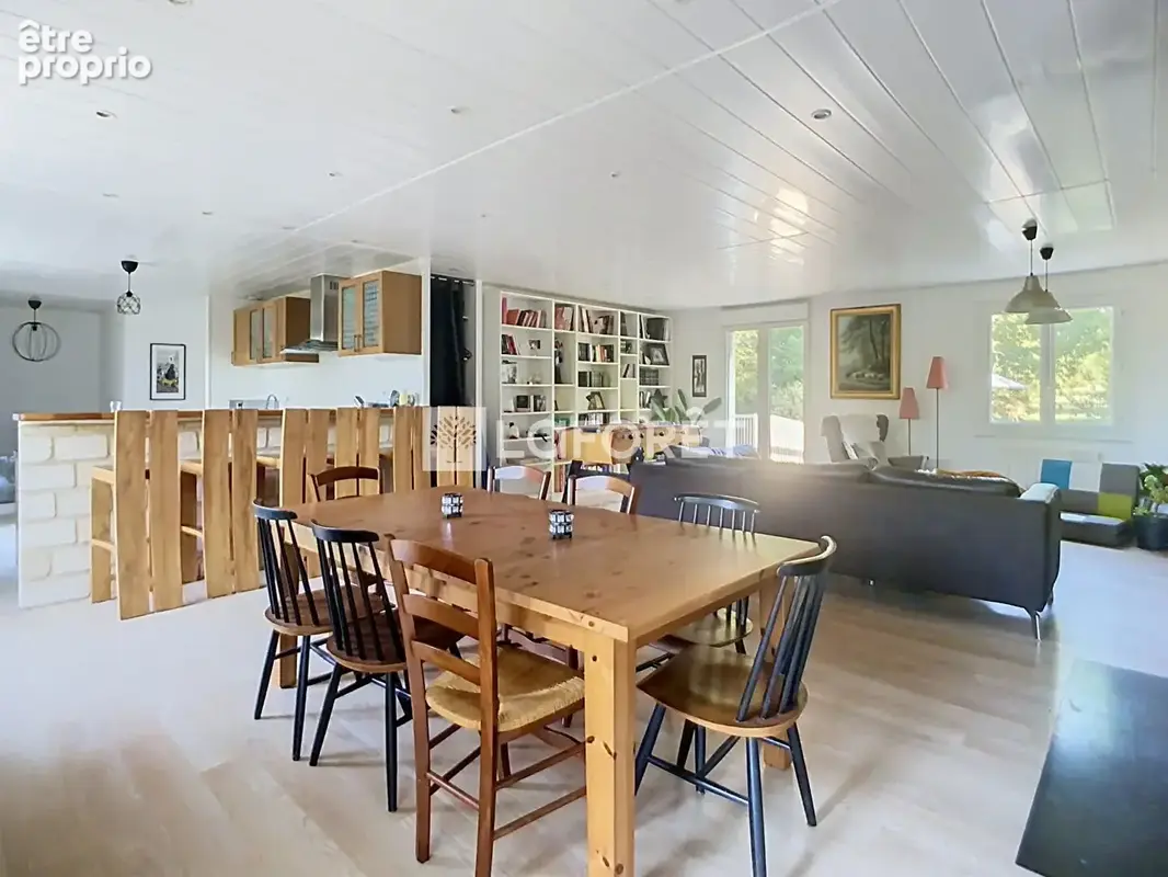 Maison Bovel 8 pièce(s) 195 m2 - photo 5