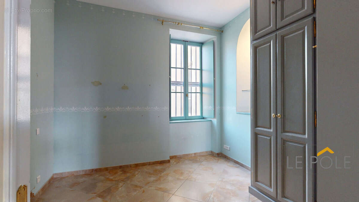 Appartement à MONTBOUCHER-SUR-JABRON