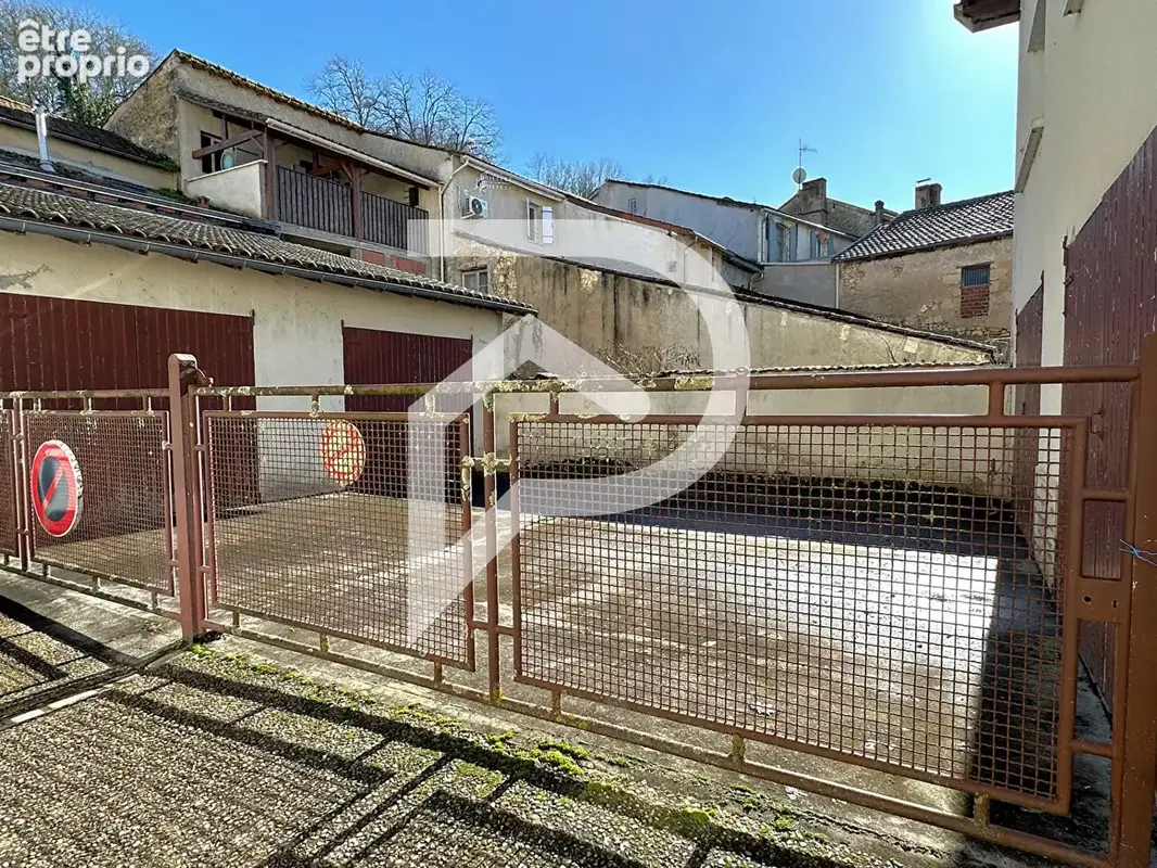 Maison de ville et garages MUSSIDAN - photo 2